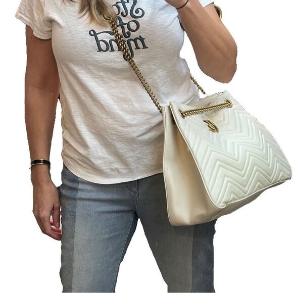 Gucci Marmont Chevron Large Leather Chain Strap Tote Bag in Natural White Ivory - Picture 16 of 17